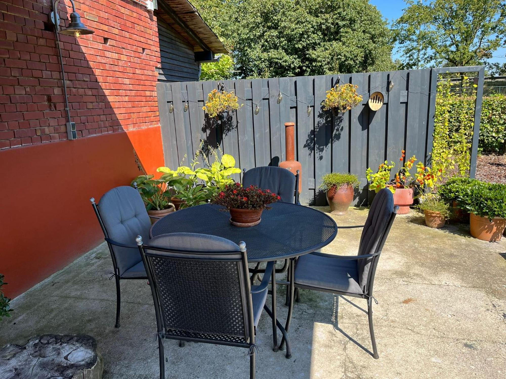 Vakantiewoning Fruitschuur De Morel Venlo Bagian luar foto
