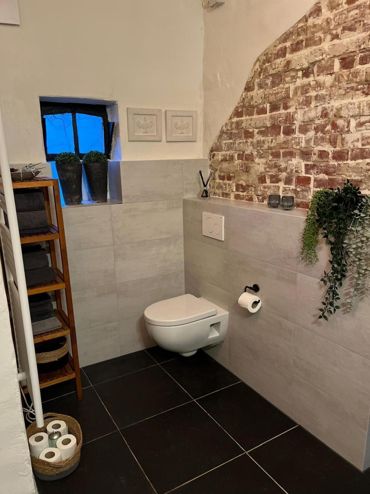 Vakantiewoning Fruitschuur De Morel Venlo Bagian luar foto