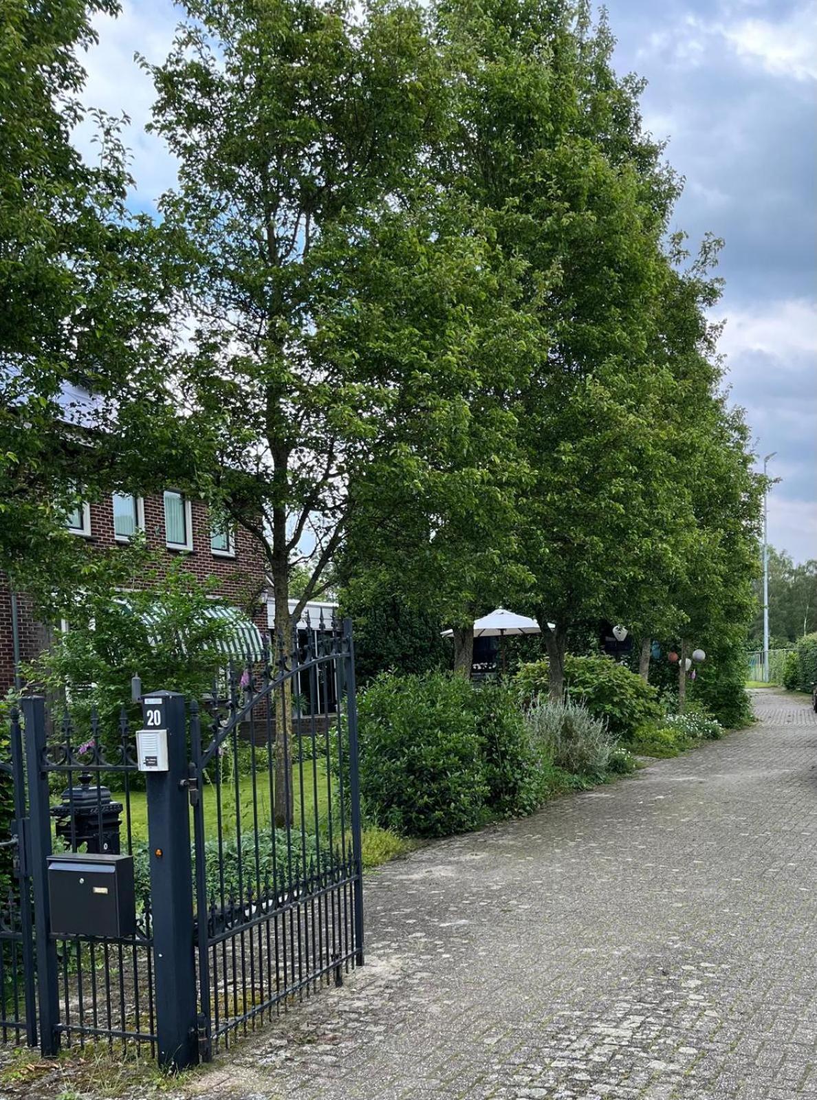 Vakantiewoning Fruitschuur De Morel Venlo Bagian luar foto